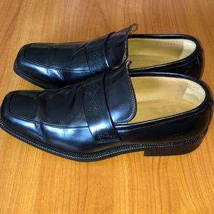 Louis Vuitton Men’s Leather Loafer